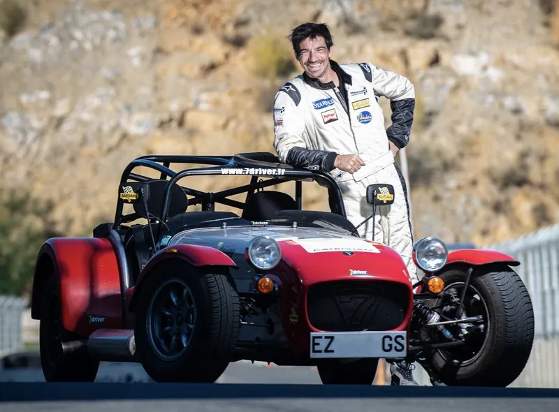Robin et la Caterham 7'Driver